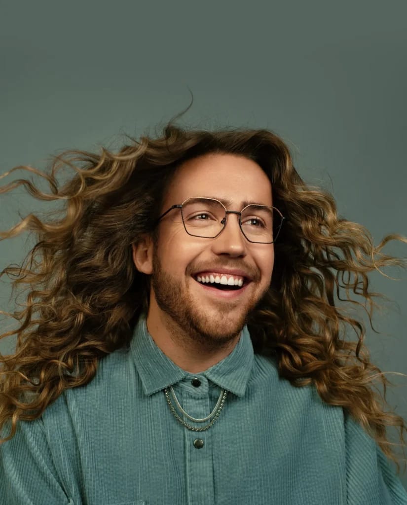 Mathieu Dufour - Illustrationsfoto des Artikels Vermögen Mathieu Dufour