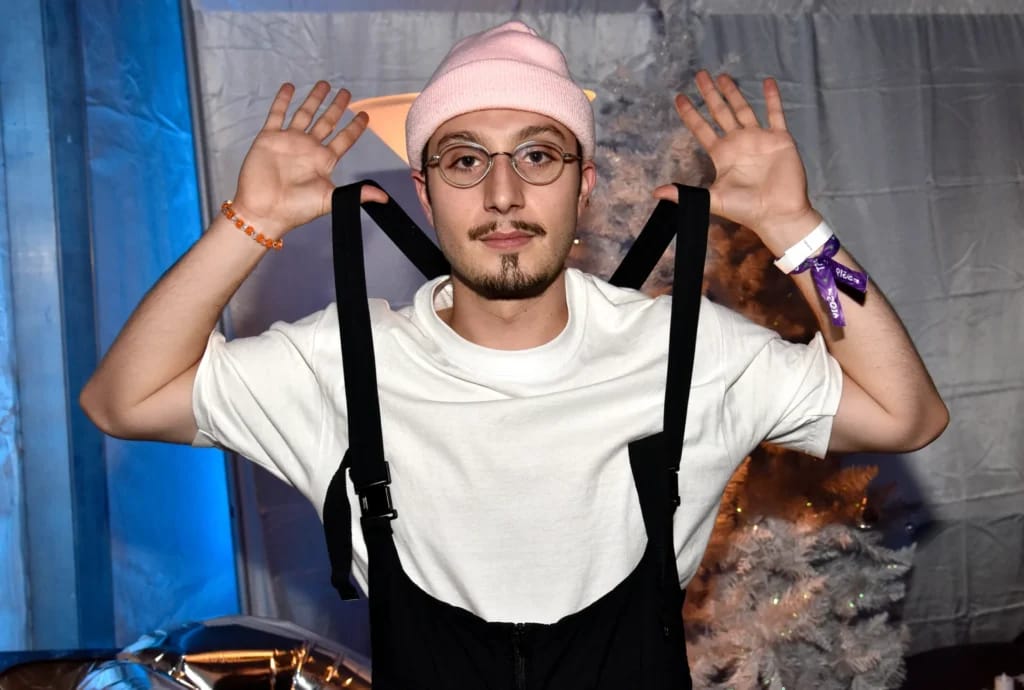 bbno$ - Illustrationsbild des Artikels Reichste Rapper Kanadas