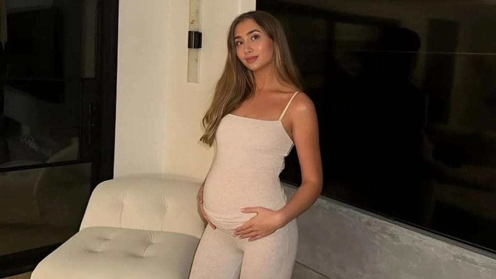 Lily Phillips enceinte