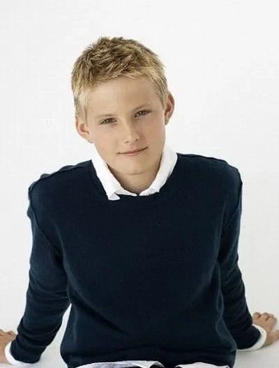 Alexander Ludwig in seiner Kindheit - Illustrationsfoto des Artikels Vermögen Alexander Ludwig