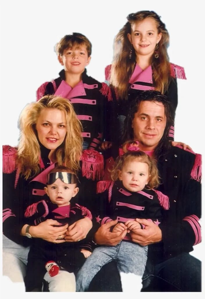 Bret Hart en zijn familie - Illustratiefoto van het artikel Vermogen Bret Hart