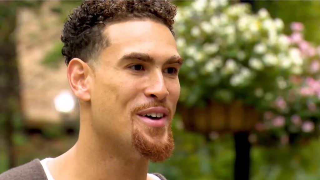 Eugene Levy - Illustration photo for the article Eugene Levy Fortune