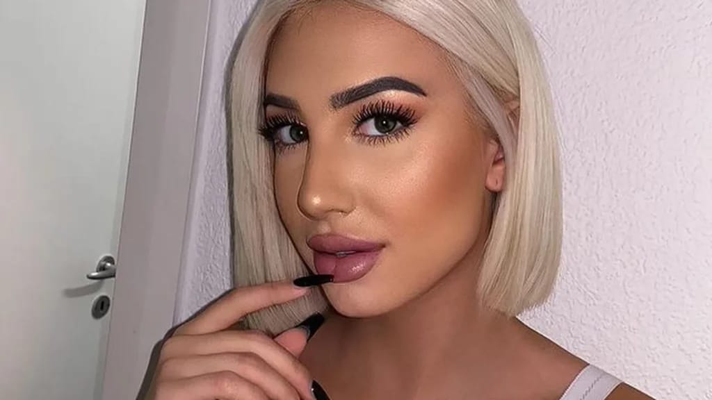 Francesca Morgese - Illustration photo for the article on the Richest OnlyFans Models in Switzerland