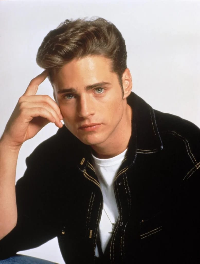 Jason Priestleyk dans les années 90 - Photo d'illustration de l'article Fortune Jason Priestley