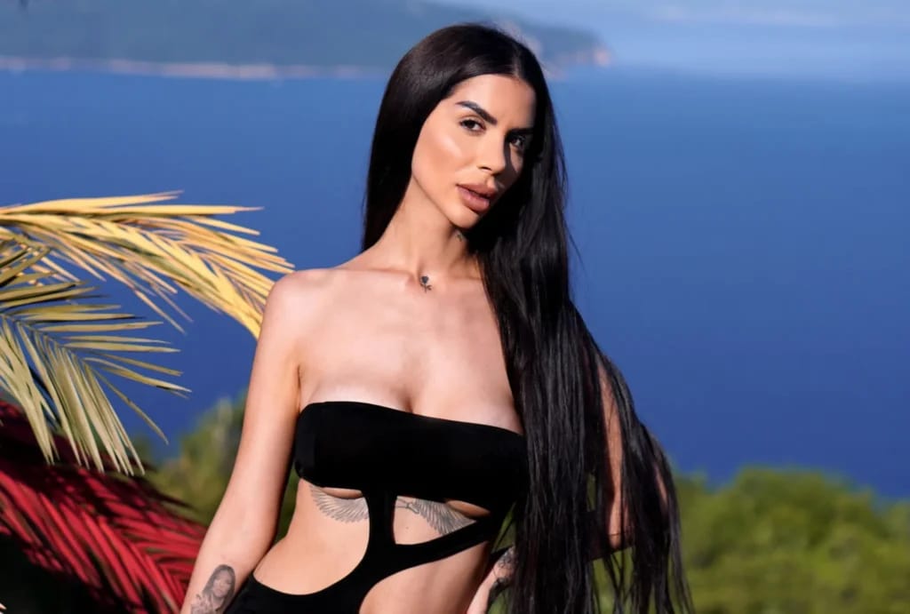 Mia Madisson - Illustration photo for the article on the Richest OnlyFans Models in Switzerland