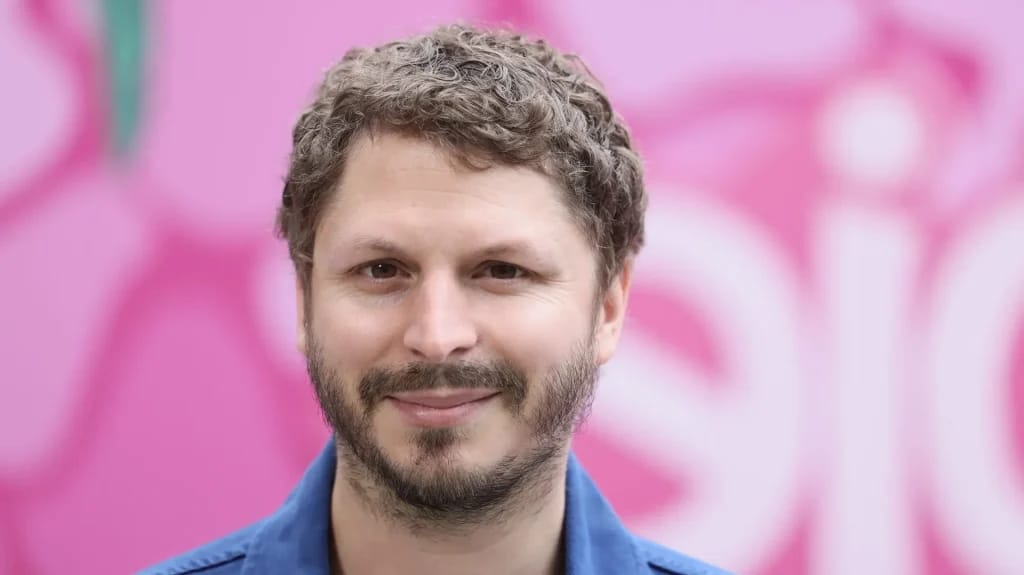 Michael Cera - Illustrationsfoto des Artikels Vermögen Michael Cera