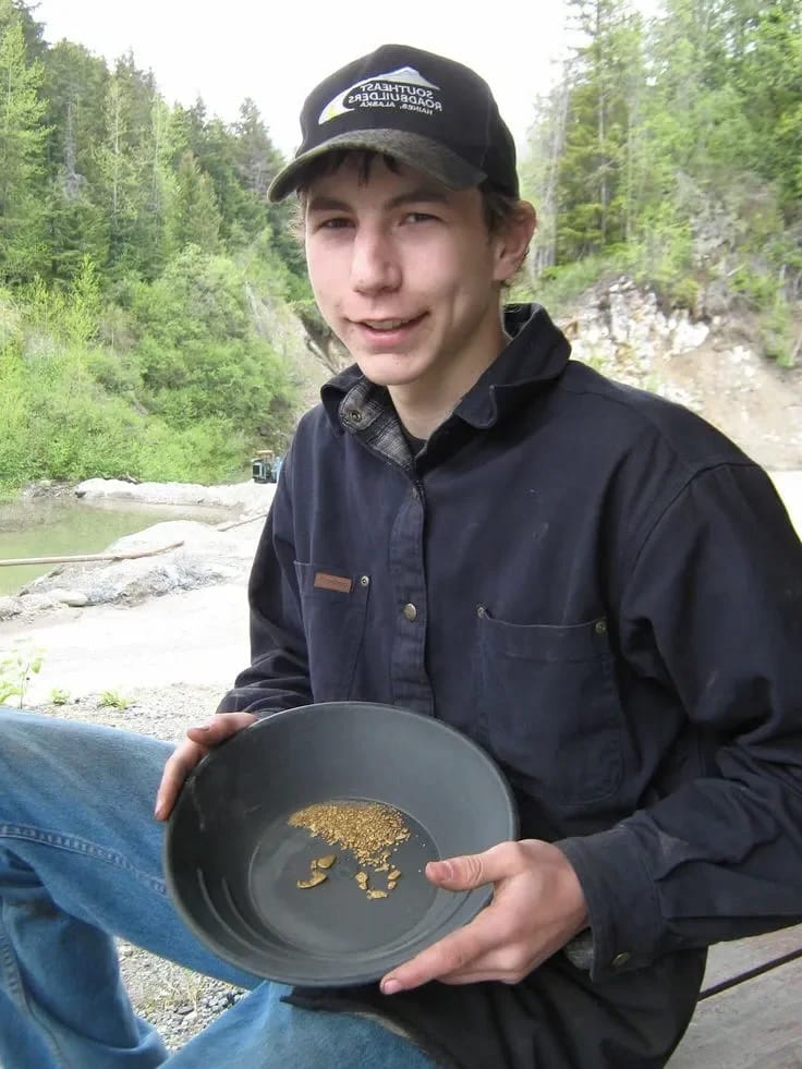 Parker Schnabel - Illustration photo for the Parker Schnabel Fortune article