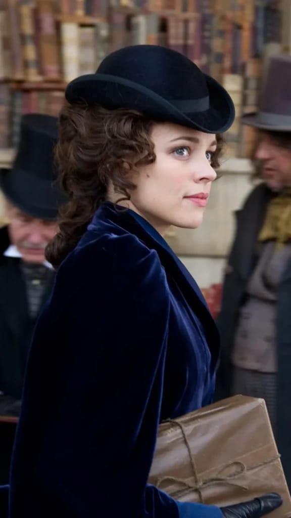 Rachel Mcadams in Sherlock Holmes - Illustratiefoto van het artikel Fortune Rachel Mcadams