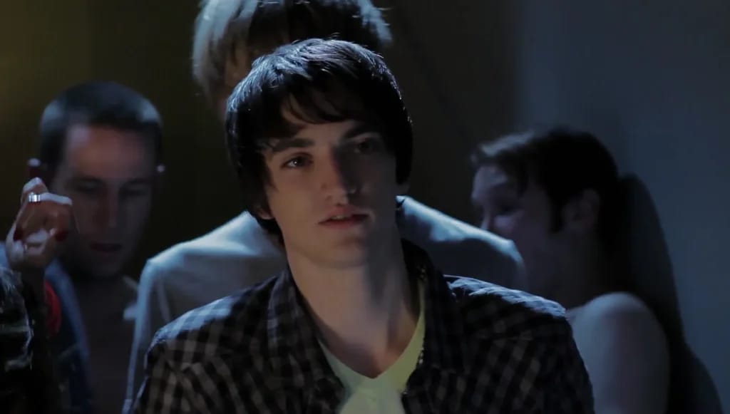 Richard Harmon in JUDAS KISS - Illustrationsbild des Artikels Vermögen Richard Harmon