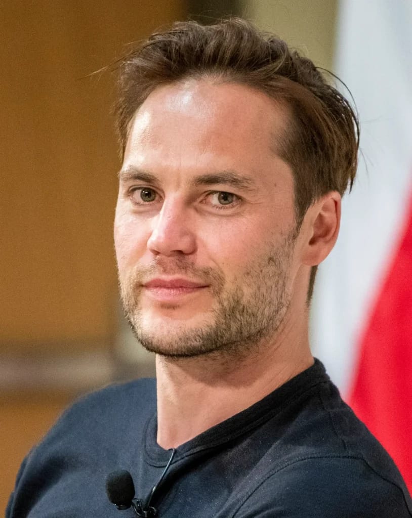 Taylor Kitsch - Illustratiefoto van het artikel Vermogen Taylor Kitsch