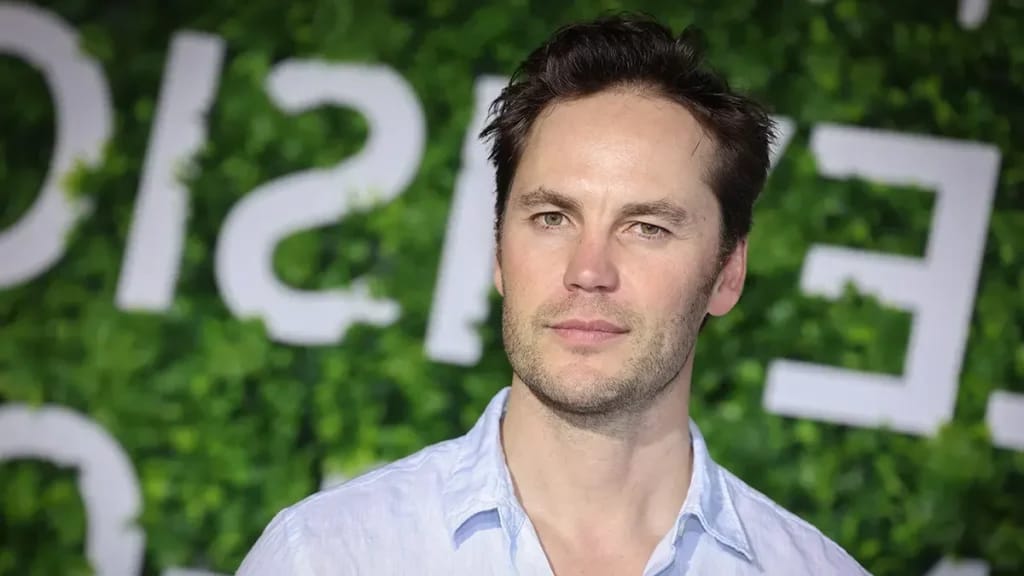 Taylor Kitsch - Illustratiefoto van het artikel Vermogen Taylor Kitsch
