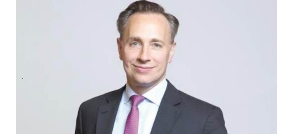 Foto von Thomas Buber und seinem Gehalt