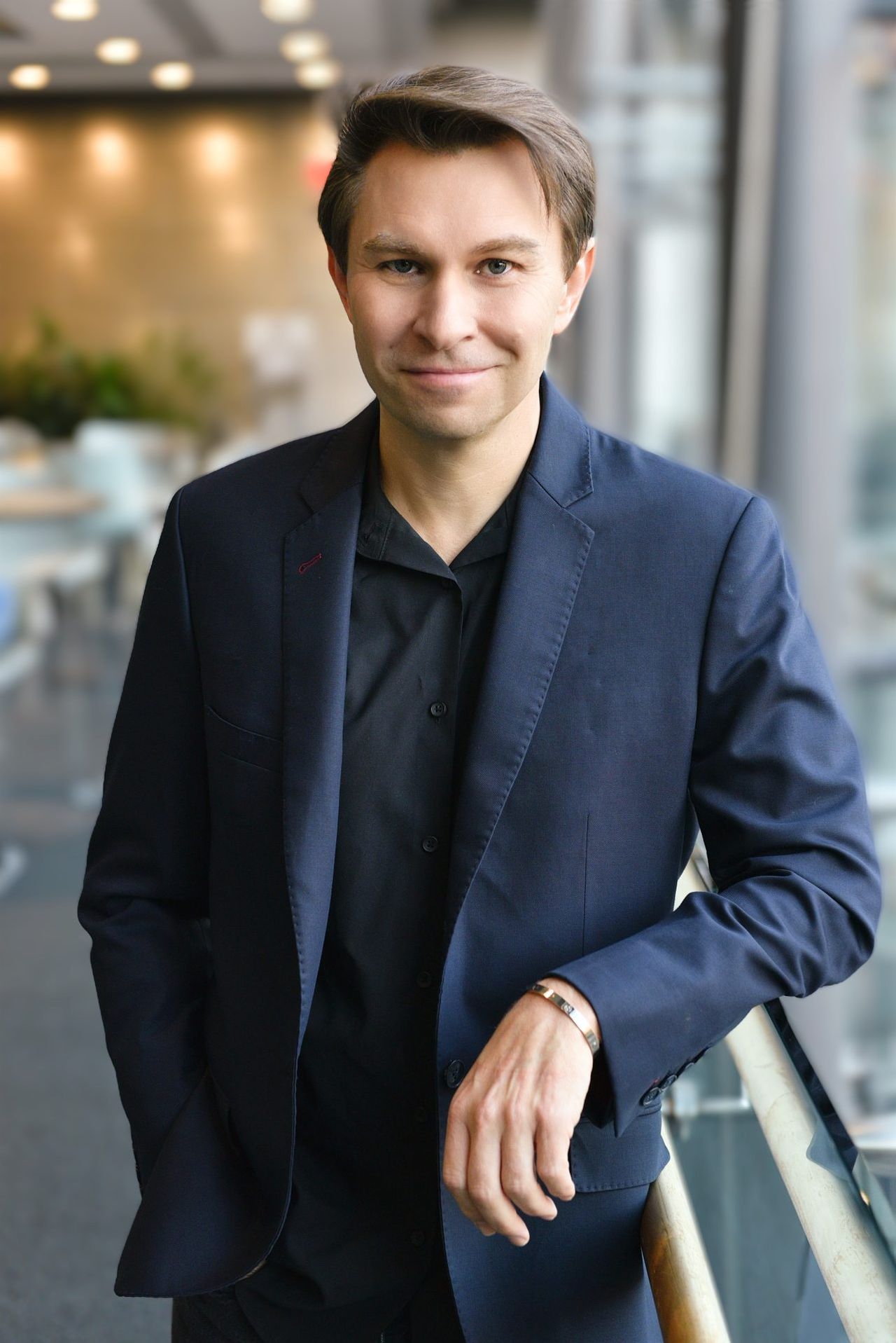 Photo of a young David Sinclair