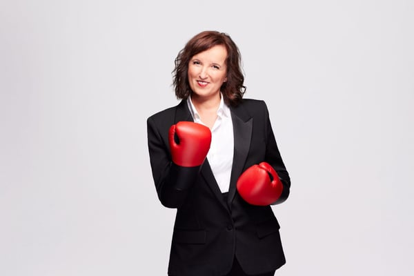 Anne Roumanoff : De “La Classe” À 33 Millions D’Euros, L’Incroyable Parcours D’Une Reine De L’Humour