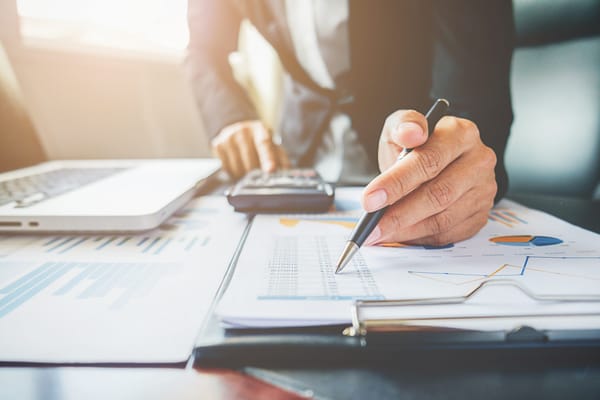 Gilles Samyn: Financieel strateeg met een nettowaarde van €51,9m