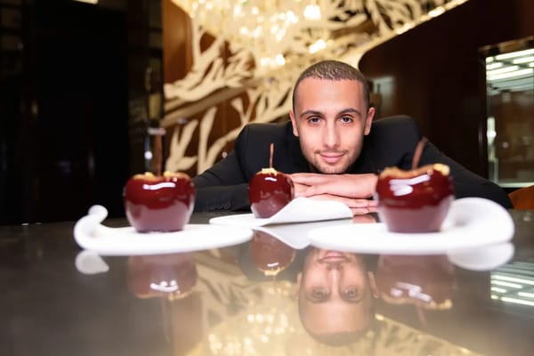 Yazid Ichemrahen Fortuin: de razendsnelle opkomst van de ondernemende patissier