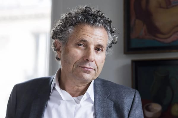 Gilles-William Goldnadel: Fortuin en invloed van de media-advocaat