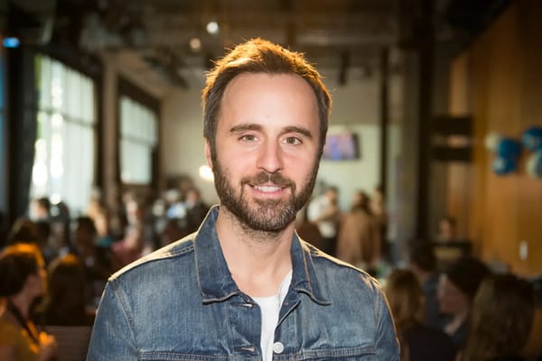 Het fortuin van Louis-José Houde: de financiële evolutie van de Quebec-komiek in 2025