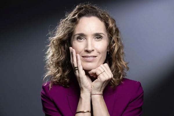 Marie-Sophie Lacarrau: De TF1-presentatrice en haar carrièrepad