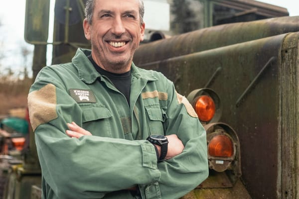 Vermogen van Michael Manousakis in 2026: Morlock Motors, Televisie en Discreet Imperium