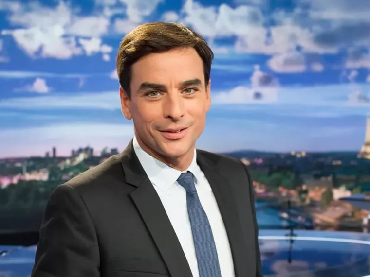Fortune Julian Bugier: Le Parcours Réussi du Journaliste Emblématique de France 2 en 2025