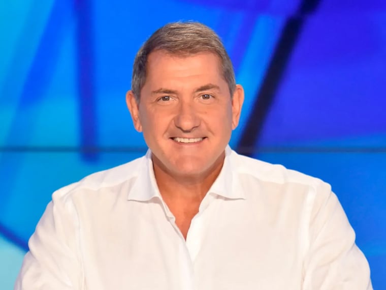 Vermögen Yves Calvi: Der beeindruckende Werdegang des französischen Journalisten in 2025