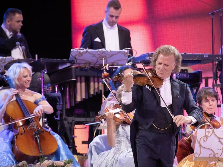 Andre Rieu Height André Rieu : Comment Il A Transformé la Valse en Fortune En 2025