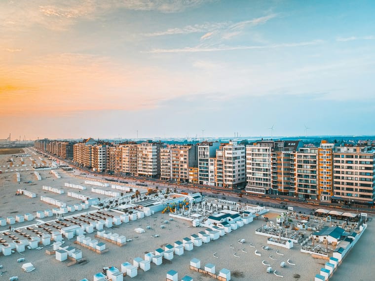 Dirk Cavens: 195M€, Architect of Real Estate Change in Flanders