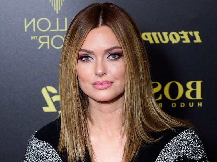 Caroline Receveur en 2025 : Une Influenceuse Polyvalente à la Tête d’une Fortune de 5 Millions d’euros