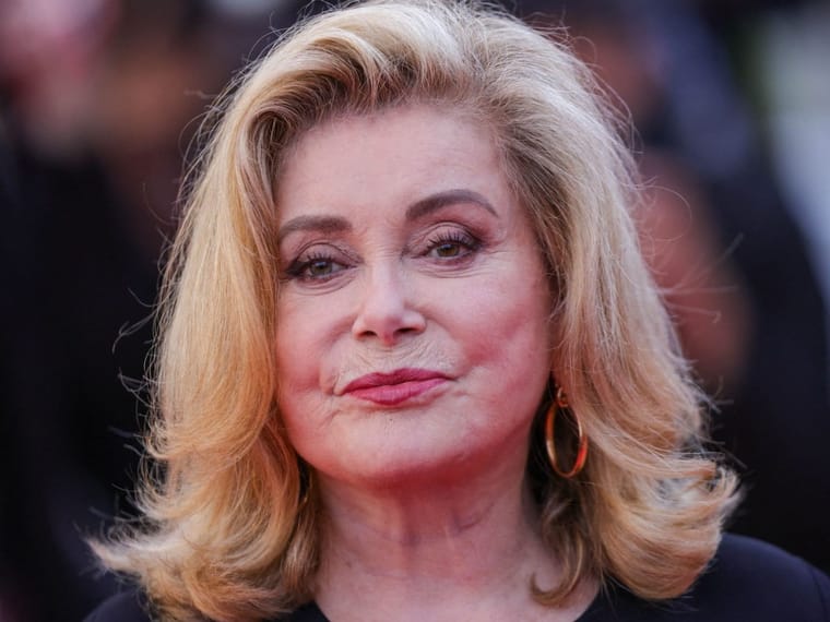 Wie Catherine Deneuve in 60 Jahren Karriere 94 Millionen Euro anhäufte