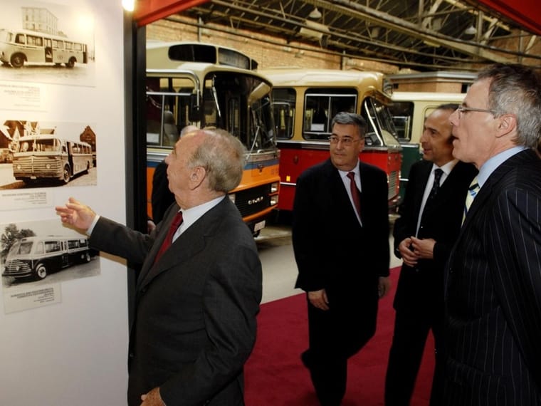Frank Van Hool: Fortune of over €93 million and Leadership in the Belgian Transport Industry