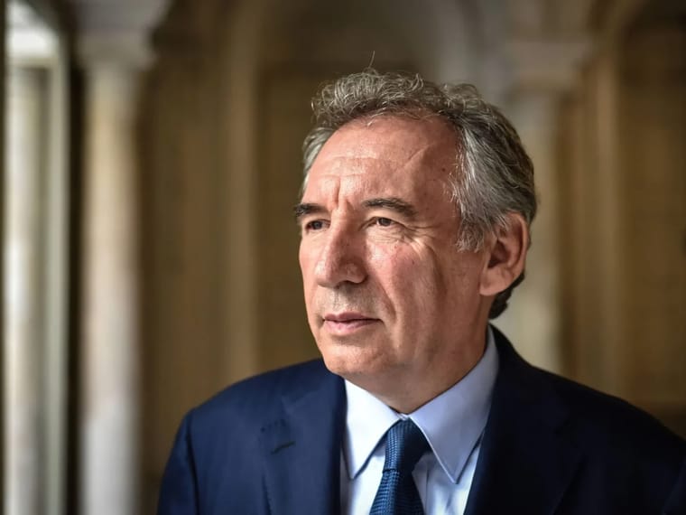François Bayrou Fortune : L’Évolution Financière du Centriste Influent