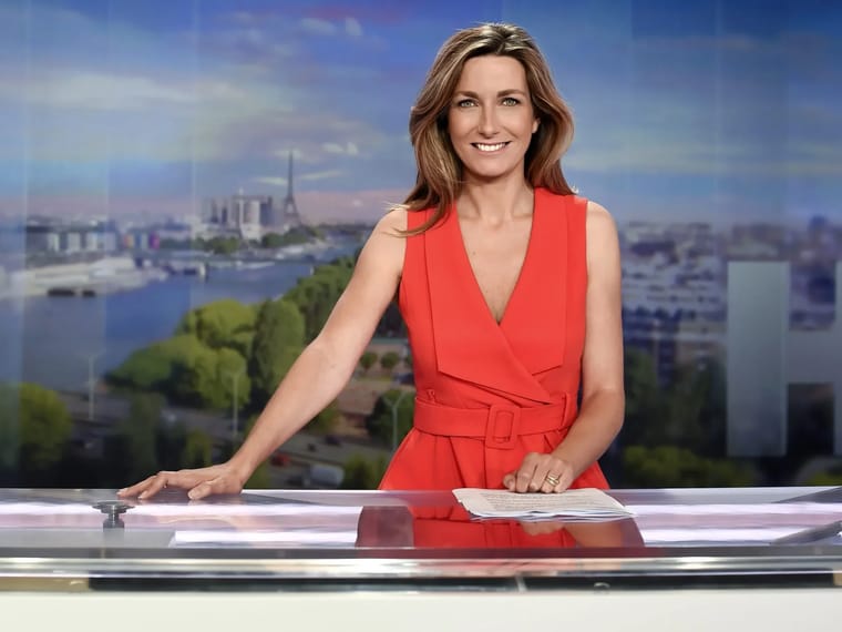Vermögen Anne-Claire Coudray: Die Starjournalistin der TF1-Nachrichtensendung und ihr inspirierender Werdegang