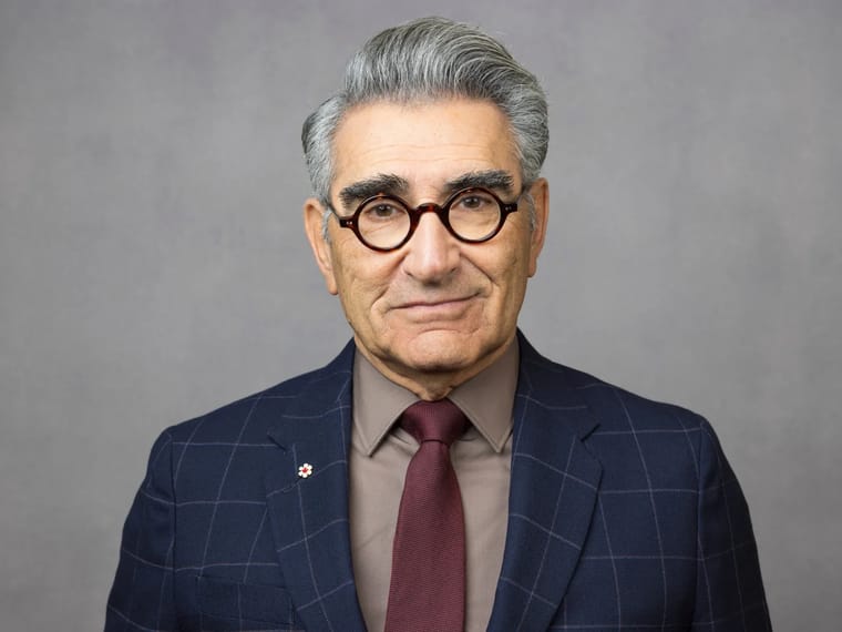 Eugene Levy Vermogen: Het Indrukwekkende Vermogen van de Canadese Acteur en Komiek in 2025