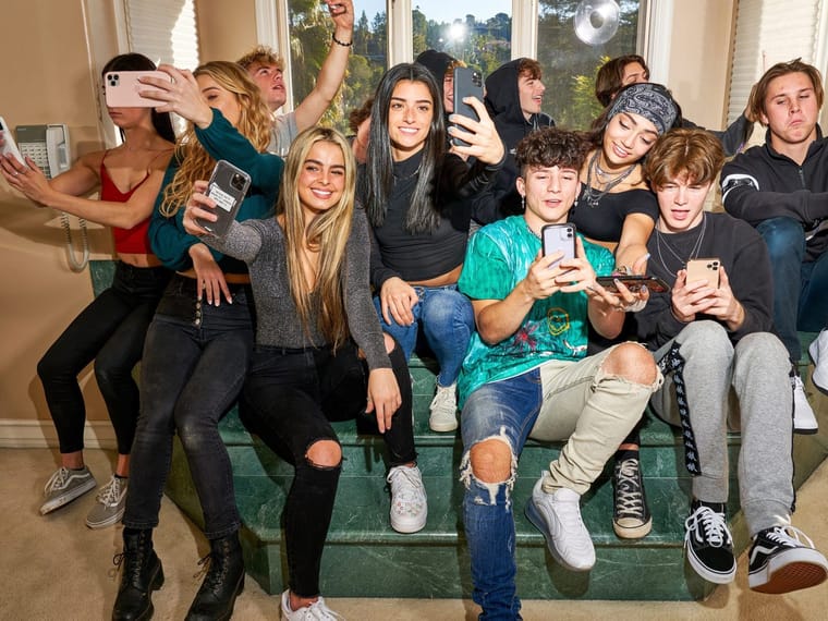 Top 10 des influenceurs TikTok les plus Riches du Monde: Classement 2026 des Fortunes.