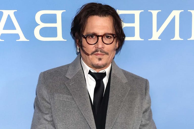 Johnny Depp in 2025 : Eine glänzende Karriere und ein Vermögen von 150 Millionen Euro
