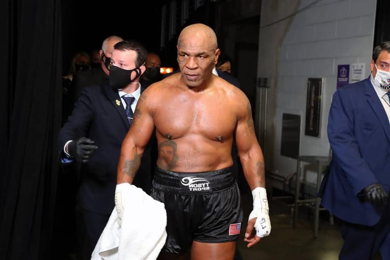 Von Ringen zu Geschäften: Wie Mike Tyson sein Vermögen von 10 Millionen Euro aufrechterhält