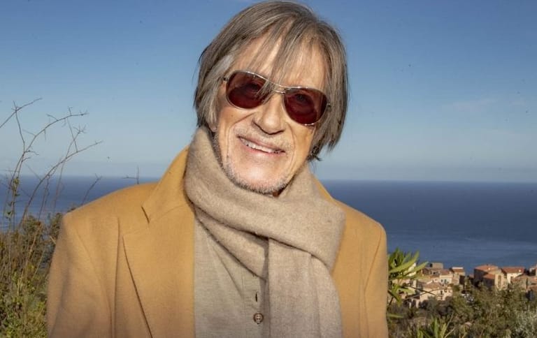 Vermögen von Jacques Dutronc in 2025 : Wie der Künstler 134 Millionen Euro angehäuft hat