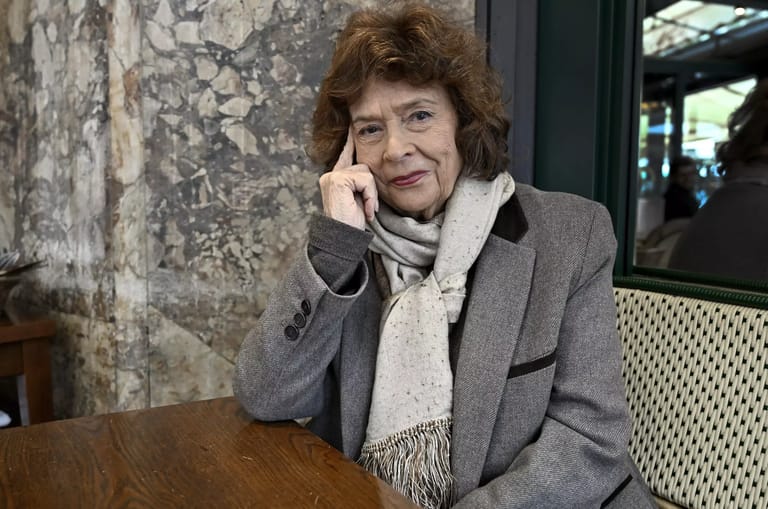 Michèle Cotta, die bestbezahlte Journalistin Frankreichs: ein beispielloser beruflicher Erfolg