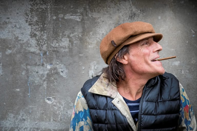 Fortune Jean Leloup: Das musikalische Erbe und der künstlerische Werdegang des berühmten Sängers aus Québec