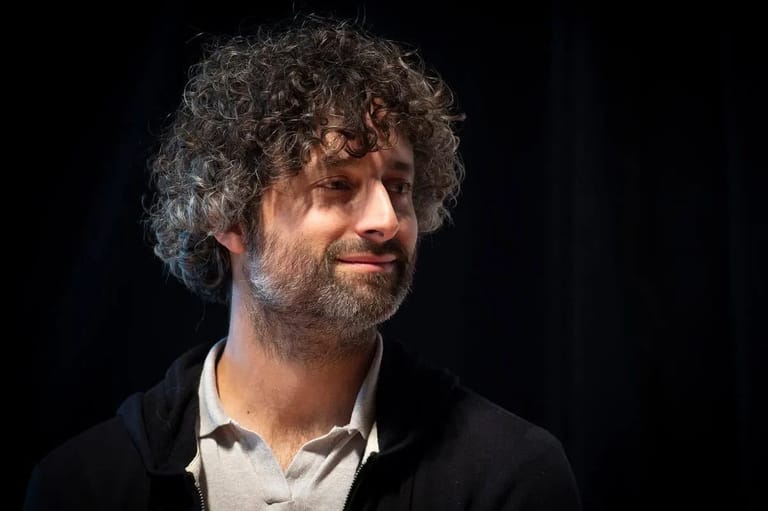 Fortune Louis-Jean Cormier: Die musikalische Entwicklung eines einflussreichen Künstlers aus Québec