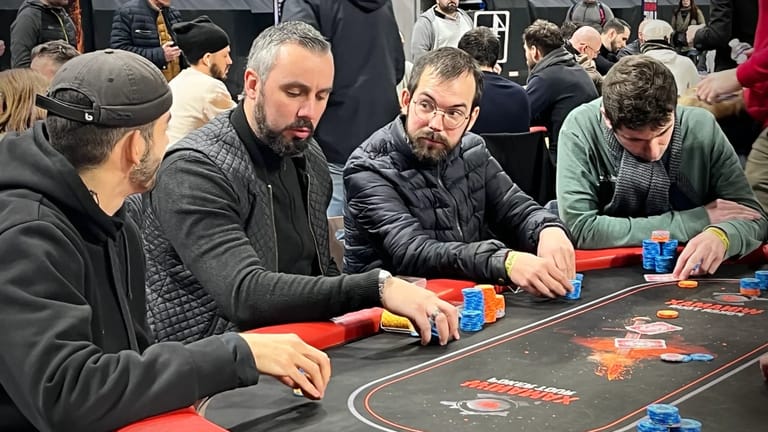 Die 10 reichsten Pokerspieler Frankreichs: Ranking 2026 der Vermögen