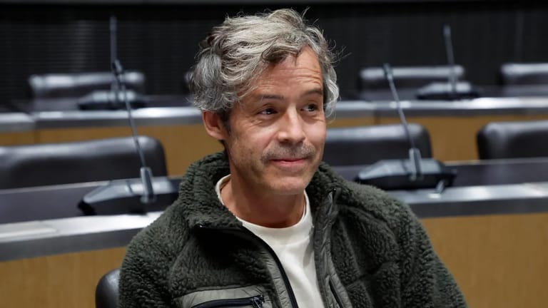 Yann Barthès: Het Hoogste Salaris van de Franse Televisie in 2025