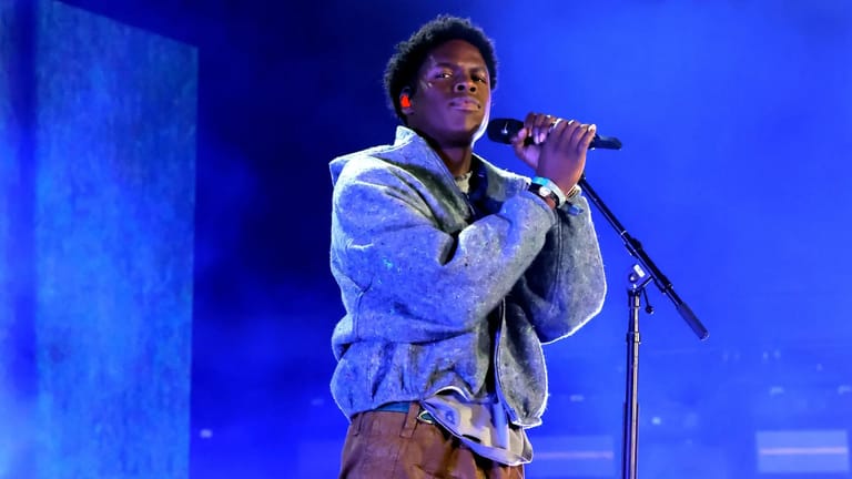Daniel Caesar Vermögen : Das Vermögen des kanadischen Sängers in 2025