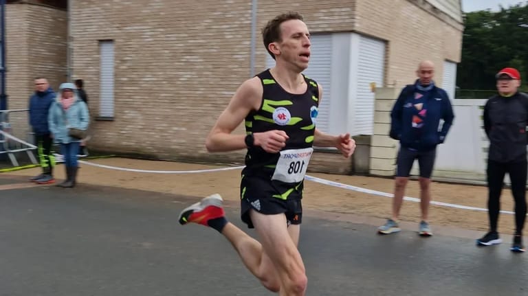 Fortune Jean Jacques Trogneux: Karriere in der Leichtathletik, Werdegang und bedeutende Leistungen