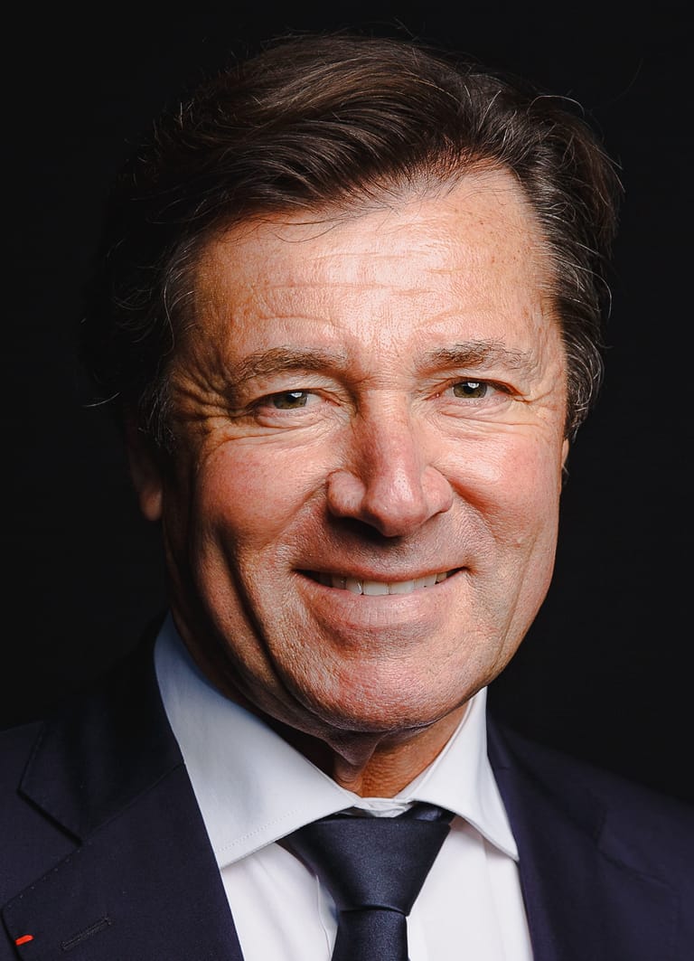 Christian Estrosi : Wie Der Bürgermeister Von Nizza Sein Vermögen In 2025 Aufgebaut Hat