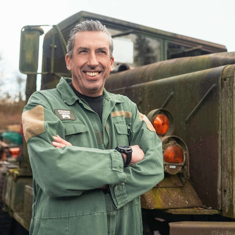 Vermögen von Michael Manousakis in 2026: Morlock Motors, Fernsehen und ein diskretes Imperium